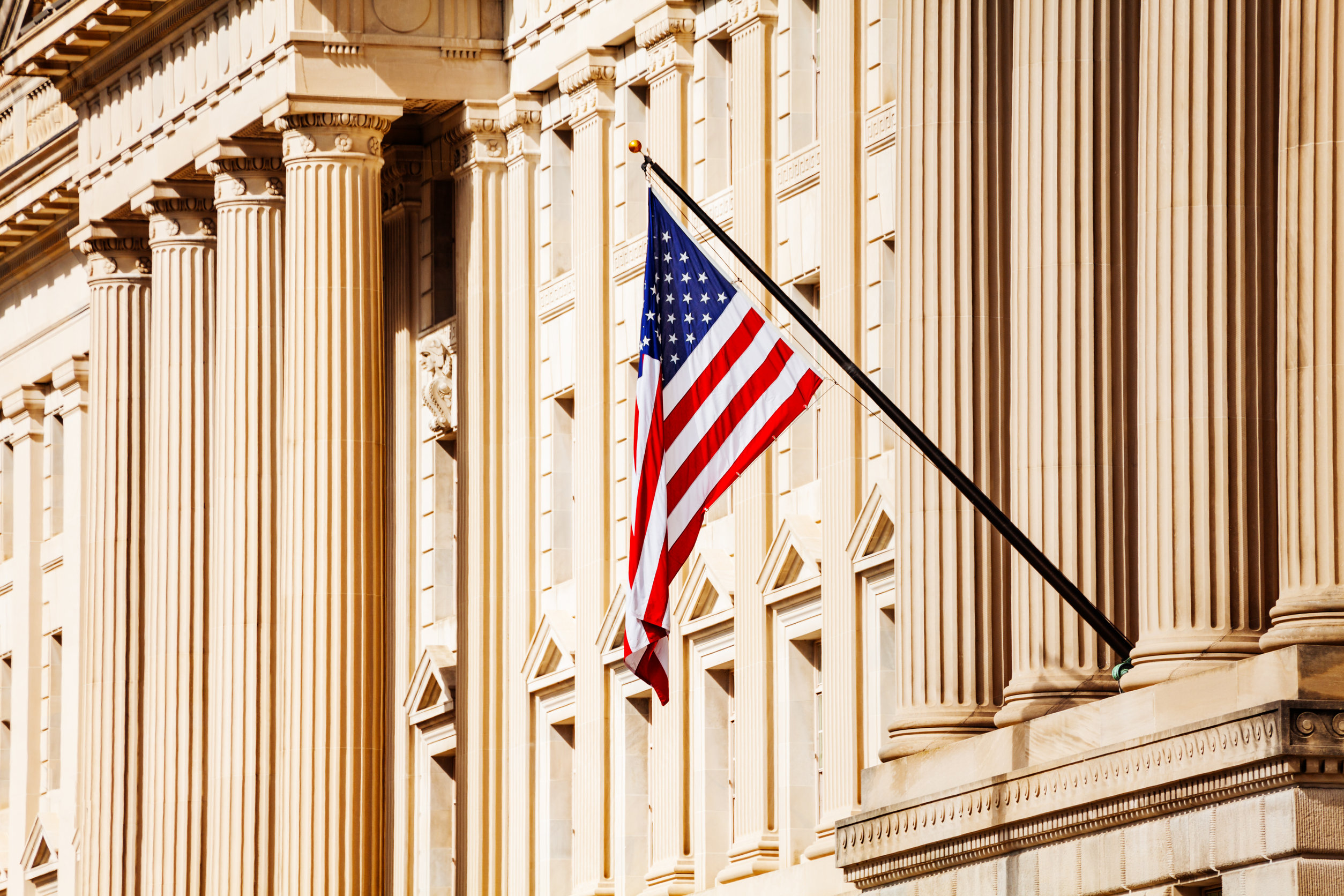 155550677 m U.S. GDP falls 1.4%: ‘I think Powell can navigate a soft landing’