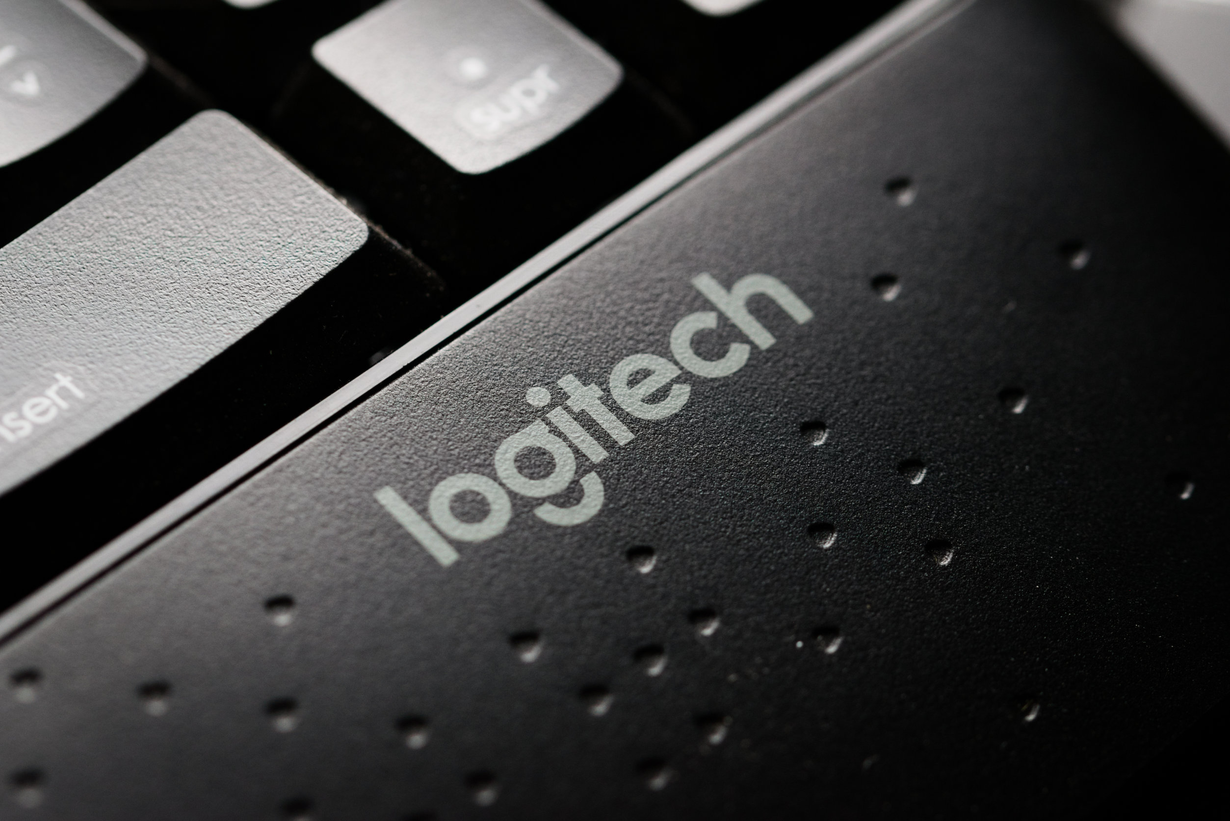178802085 m Logitech stock price forecast: analysts see a 50% upside