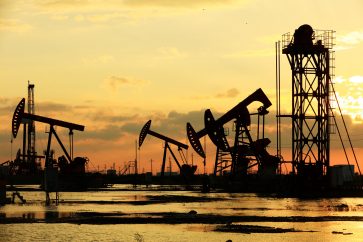 136000297 m 2 Vanguard Energy ETF is up 45% YTD: what’s next?