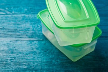 87408140 m Tupperware stock opened 30% down today: why is it being punished?