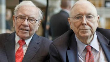 buffett munger Warren Buffett Won’t Pay $25 for All Bitcoin in the World — Charlie Munger Calls BTC ‘Stupid and Evil’
