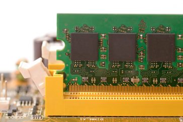 photronics Photronics jumps 10% at key support as a perfect buy opportunity emerges
