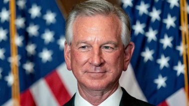 senator tommy tuberville US Senator Introduces Bill Prohibiting Labor Department From Interfering With Crypto in Retirement Accounts