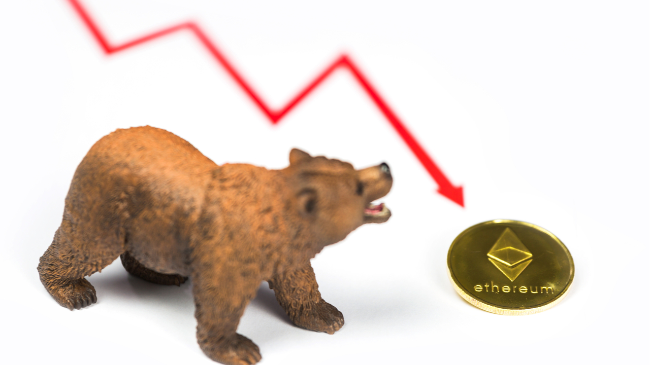 shutterstock 1259514784 Bitcoin, Ethereum Technical Analysis: ETH Remains Close to 6-Week Low to Start the Weekend
