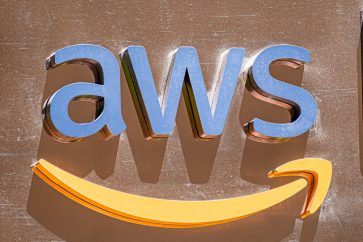 132249431 m Pro: ‘AWS within Amazon is worth a trillion dollars’