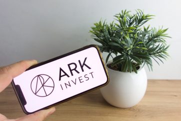 183953128 m 1 Pro: ‘Cathie Wood’s ARKK will continue to go down in the long term’