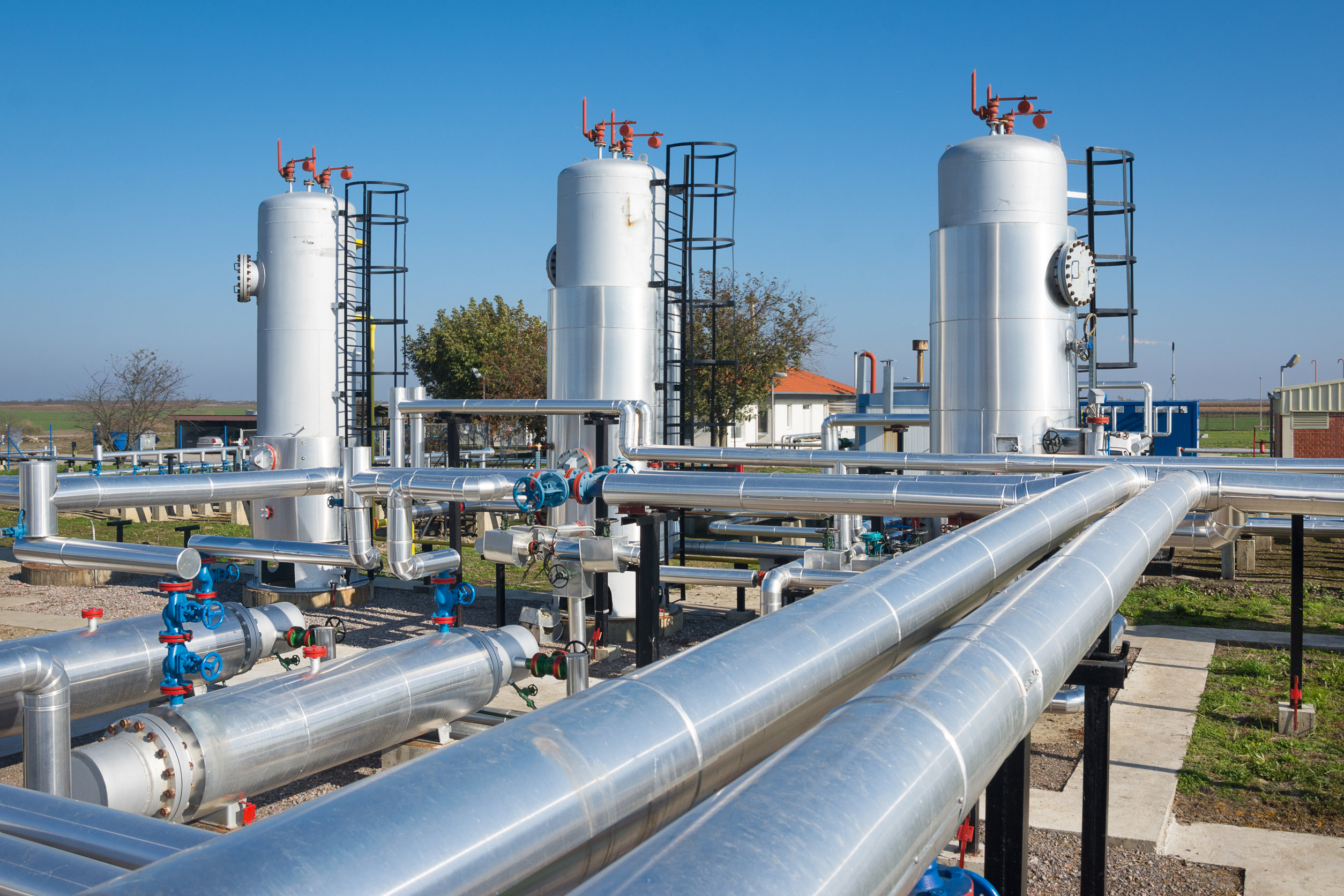 33543582 m This energy company down 20% in under two weeks is a buy