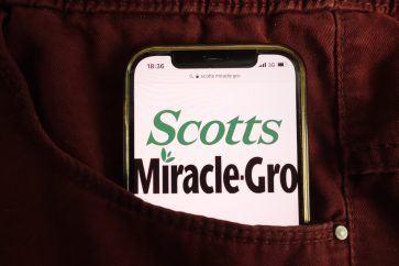scotts miracle gro dipped e1655099113955 Here is why The Scotts Miracle-Gro Company dipped 15%