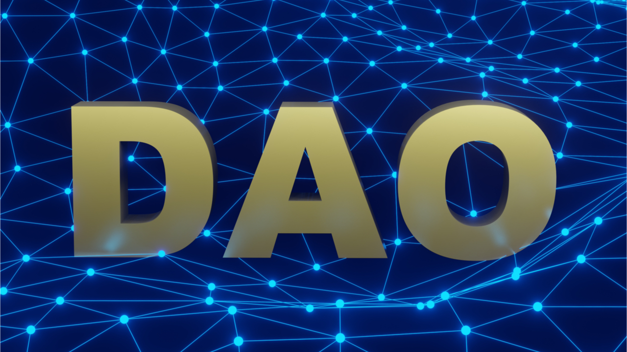 shutterstock 2106311888 Decentralized Autonomous Organization Statistics Show $10 Billion Is Held by DAO Treasuries